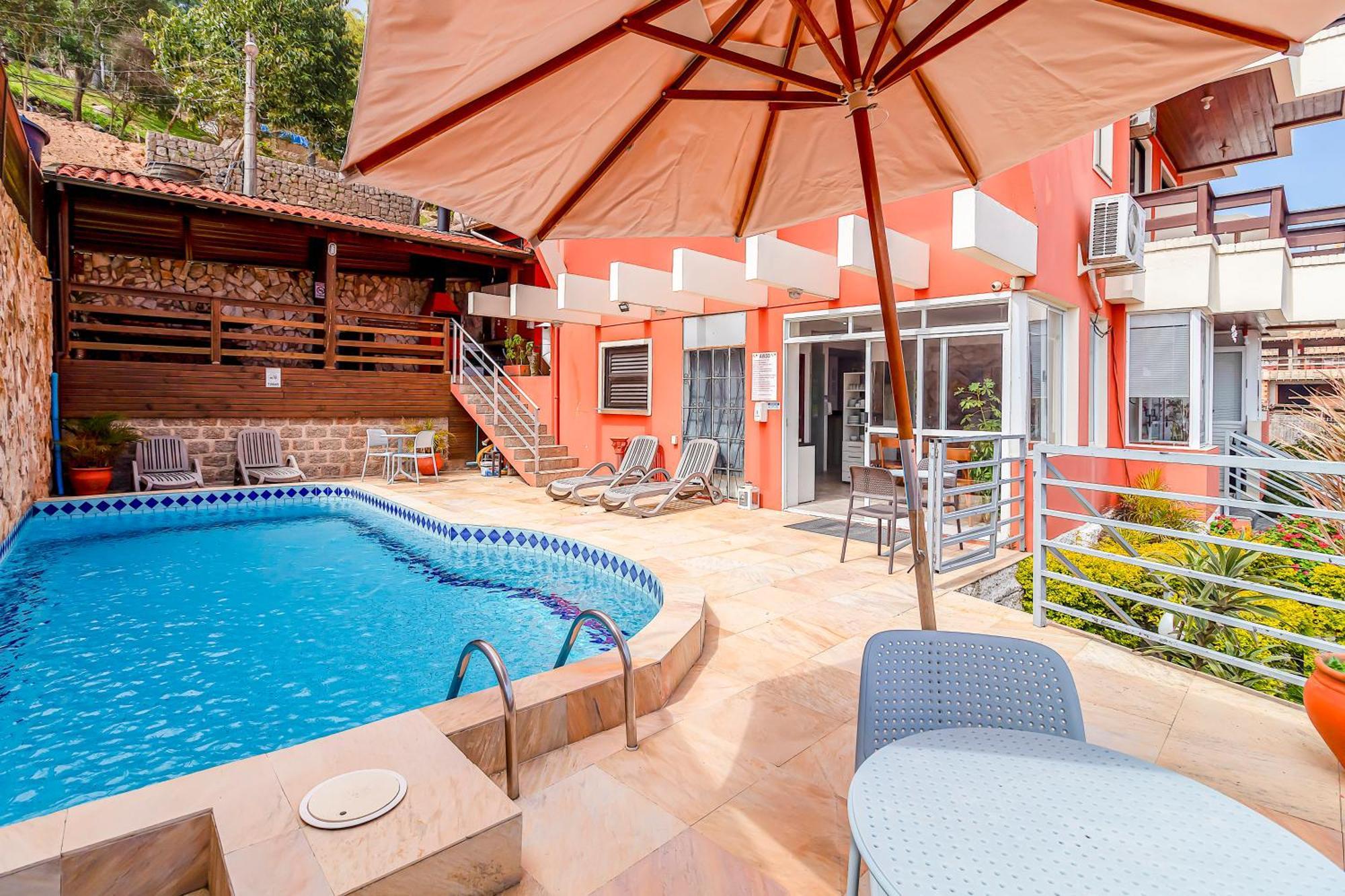 Jurere Ocean Flats Aparthotel